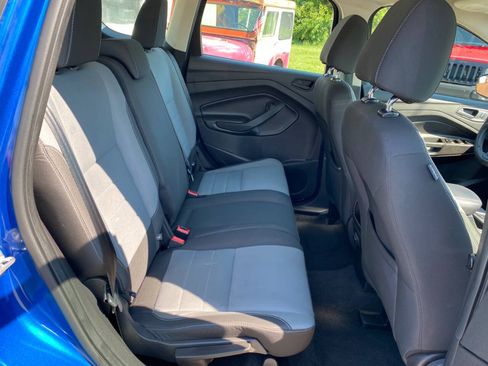 Used 2017 Ford Escape S FWD image 19
