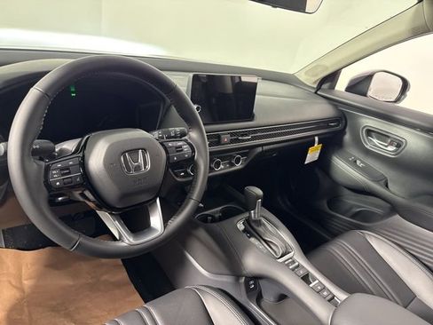 New 2026 Honda HR-V EX-L image 17