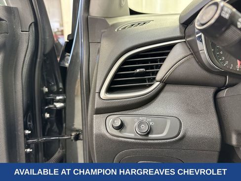 Certified 2019 Chevrolet Trax LS image 24