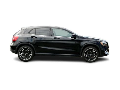 Used 2020 Mercedes-Benz GLA 250 4MATIC image 4