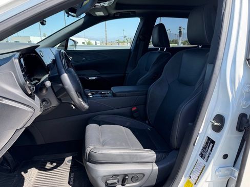 Used 2024 Lexus RX 450h AWD w/ Convenience Package image 5