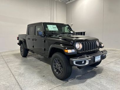 New 2026 Jeep Gladiator Sport