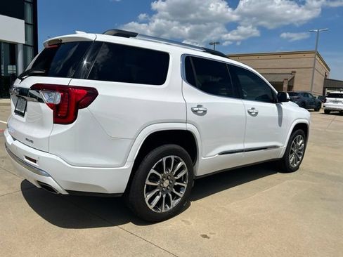 Used 2023 GMC Acadia Denali AWD/4WD image 14