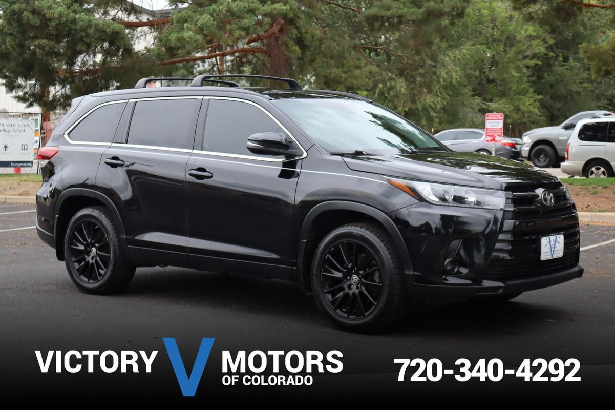Used 2019 Toyota Highlander SE AWD/4WD image 1