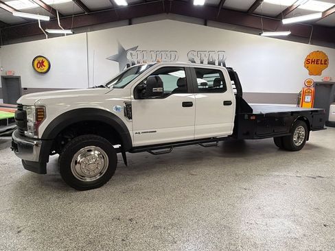 Used 2019 Ford F550 4x4 Crew Cab Super Duty image 1