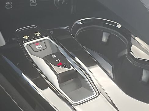 Certified 2025 Audi Q5 Premium w/ Premium Plus AWD/4WD image 19
