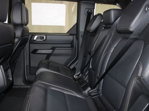 New 2026 Ford Bronco Badlands image 20