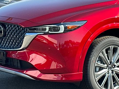 New 2025 MAZDA CX-5 Signature image 2