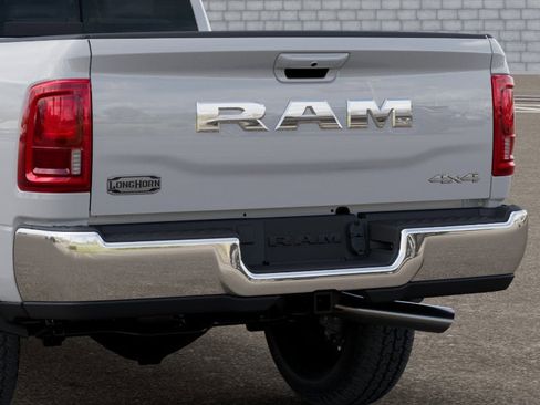 New 2026 RAM 2500 Limited AWD/4WD image 13