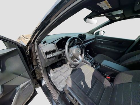 Certified 2025 Honda CR-V Sport image 9
