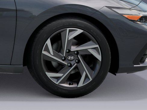 New 2026 Hyundai Elantra Limited FWD image 8