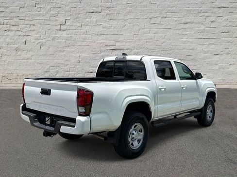 Used 2023 Toyota Tacoma SR AWD/4WD image 5