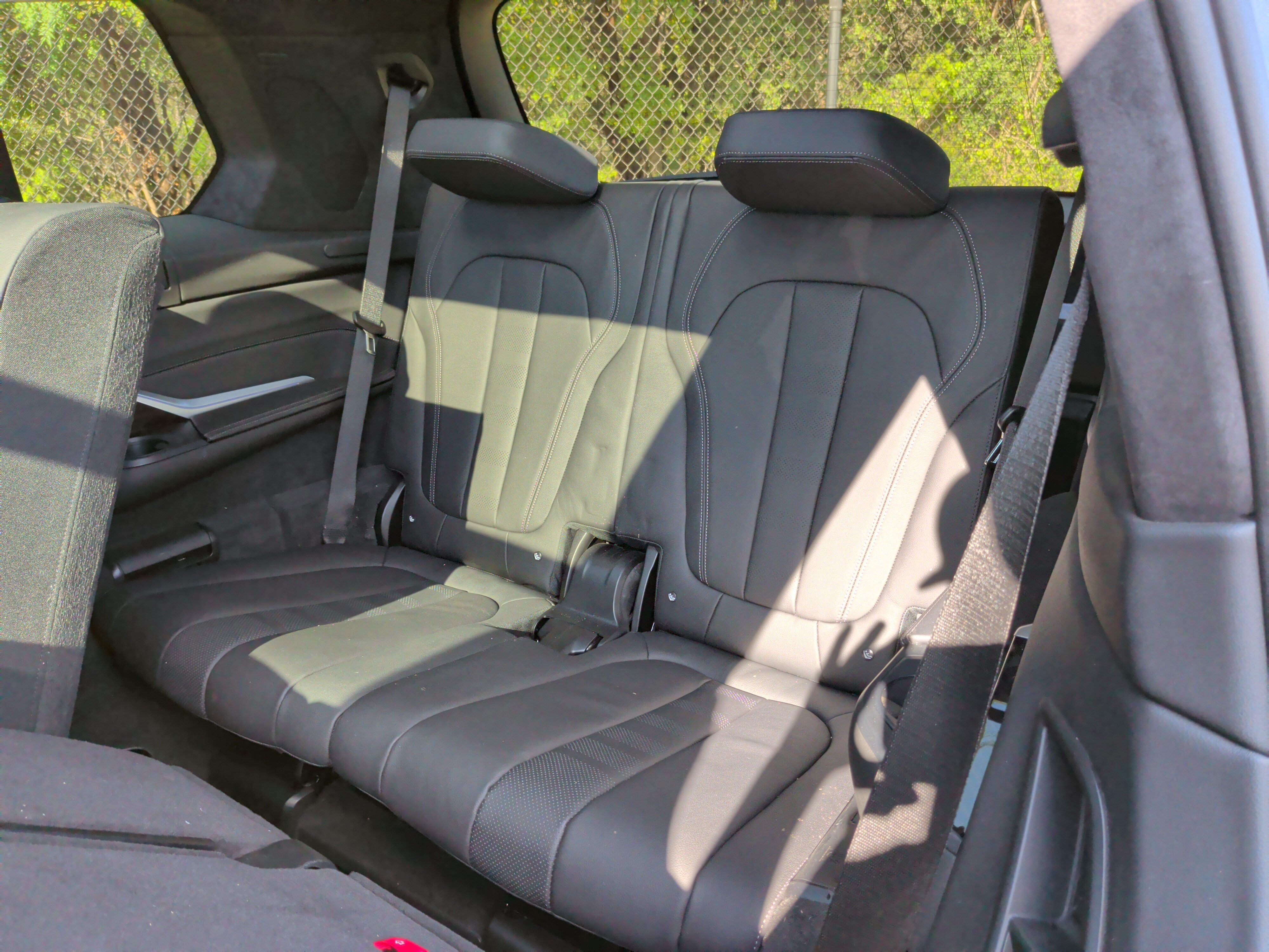 Used 2021 BMW X7 xDrive40i w/ Premium Package AWD/4WD image 32
