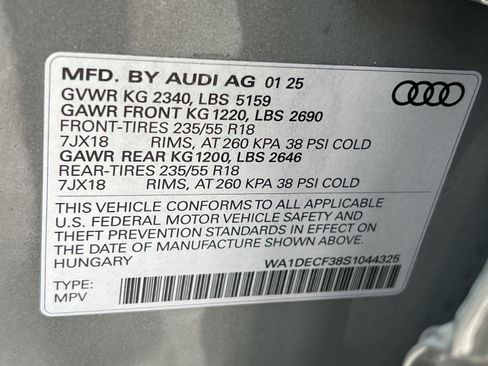 Certified 2025 Audi Q3 2.0T Premium w/ Convenience Package image 34