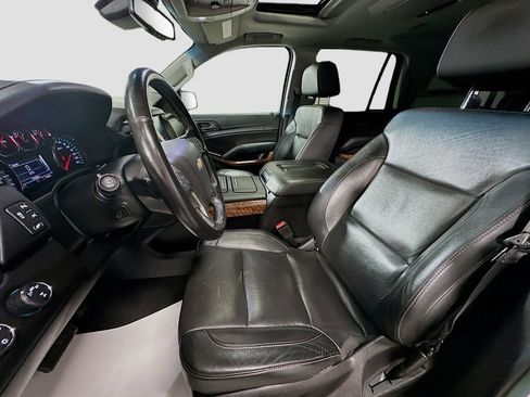 Used 2019 Chevrolet Tahoe Premier AWD/4WD image 23