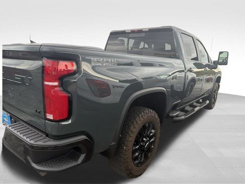 Used 2025 Chevrolet Silverado 2500 LT w/ Trail Boss Package AWD/4WD image 26