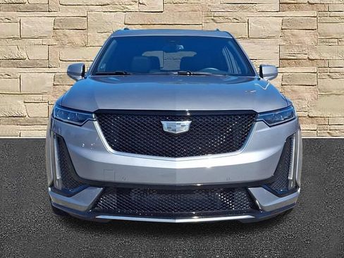Certified 2025 Cadillac XT6 Sport AWD/4WD image 5