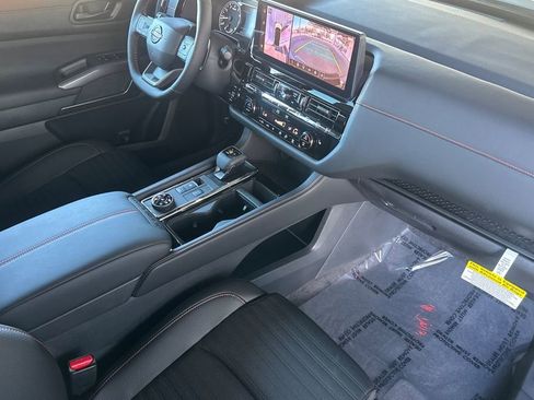 New 2026 Nissan Pathfinder Rock Creek AWD/4WD image 13