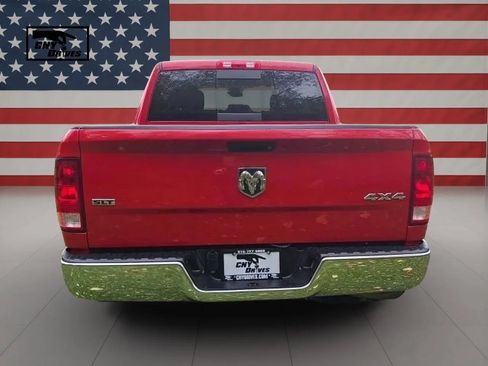 Used 2017 RAM 1500 Classic SLT AWD/4WD image 6
