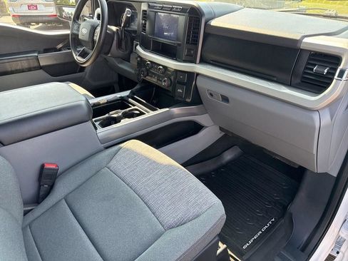 Used 2024 Ford F250 XLT w/ FX4 Off-Road Package AWD/4WD image 29