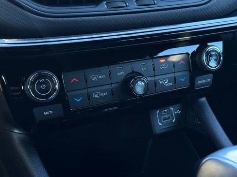 New 2026 Jeep Compass Limited AWD/4WD image 14