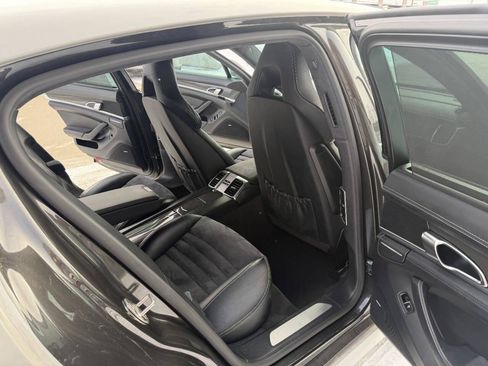 Used 2014 Porsche Panamera GTS image 28