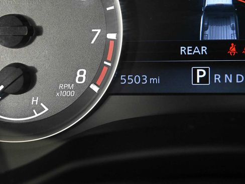 Used 2025 Nissan Frontier SV RWD image 22