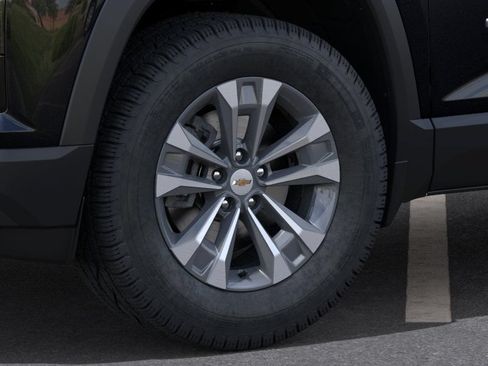 New 2026 Chevrolet Equinox LT w/ LPO, Floor Liner Package FWD image 9