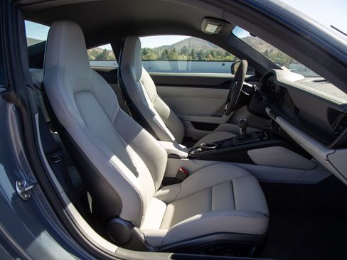 Certified 2024 Porsche 911 Carrera GTS RWD image 17