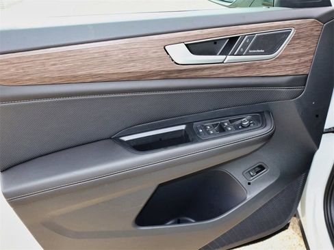 New 2026 Volkswagen Atlas SEL Premium R-Line image 15