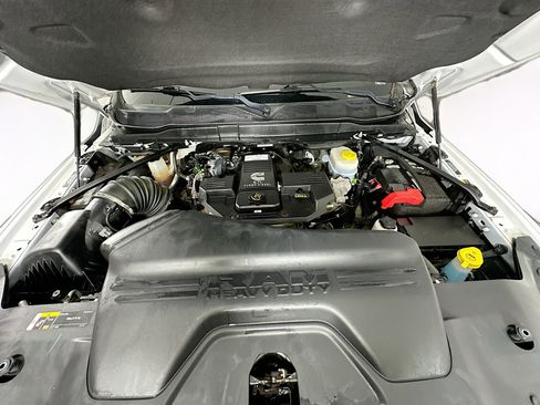 Used 2022 RAM 2500 Laramie image 32