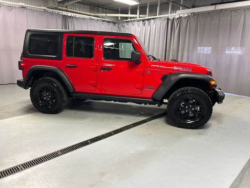 Used 2025 Jeep Wrangler Unlimited Sport S 4xe image 8