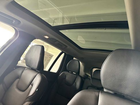 Used 2023 Volvo XC90 B6 Core w/ Protection Package Premier image 20