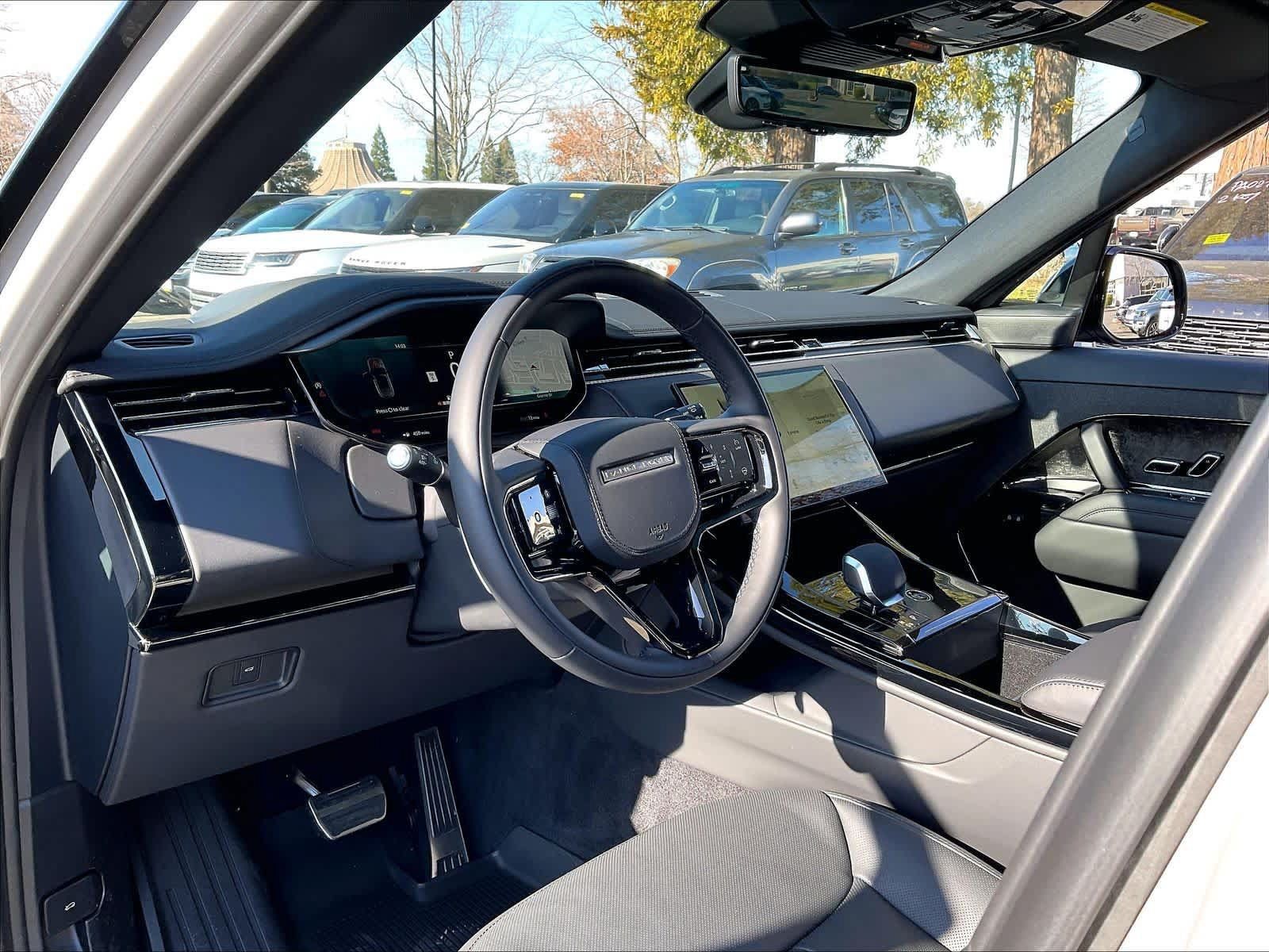 New 2026 Land Rover Range Rover Sport Dynamic SE AWD/4WD image 8