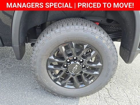 New 2026 Chevrolet Silverado 2500 High Country w/ High Country Premium Package AWD/4WD image 19