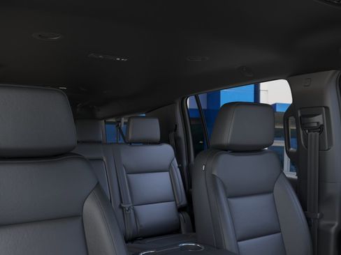New 2026 Chevrolet Suburban LT AWD/4WD image 24