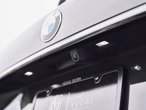 Used 2026 BMW X7 M60i image 13