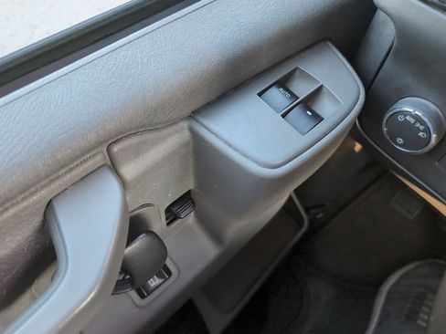 Used 2016 Chevrolet Express 3500 LT w/ LT Preferred Equipment Group RWD image 17