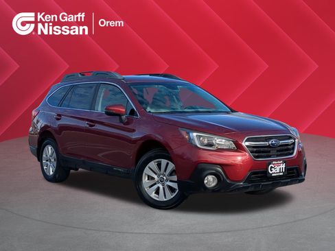 Used 2019 Subaru Outback 2.5i Premium image 1