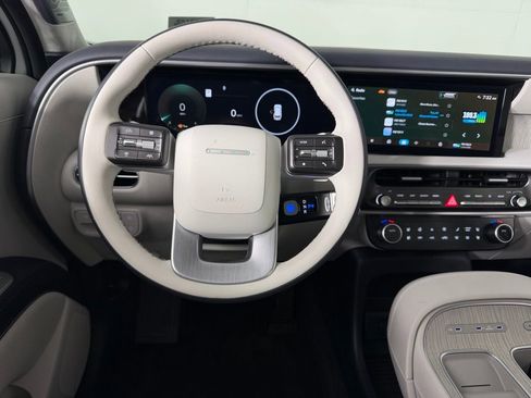 Used 2026 Hyundai Palisade Calligraphy FWD image 13
