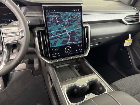 New 2026 GMC Acadia Elevation image 58