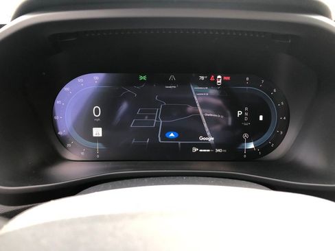 New 2025 Volvo XC40 B5 Ultra w/ Protection Package Premier image 20