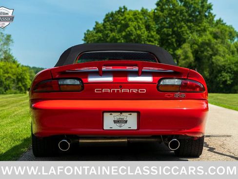 Used 2002 Chevrolet Camaro Z28 w/ SS Performance/Appearance Pkg RWD image 20