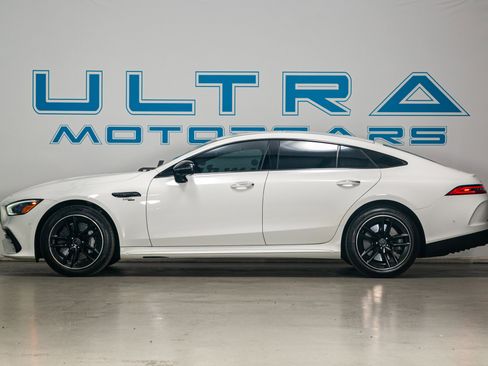 Used 2022 Mercedes-Benz AMG GT 43 image 3