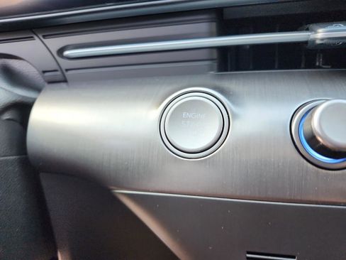 Used 2025 Hyundai Kona SEL image 21