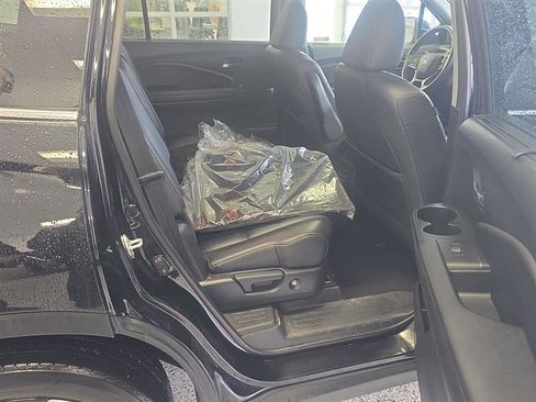 Used 2022 Honda Pilot Touring image 18