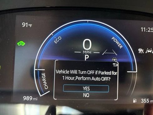 Used 2026 Toyota Camry Hybrid w/ Convenience Package FWD image 11