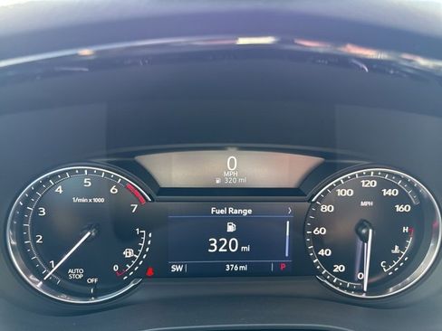 Used 2025 Cadillac XT5 Luxury image 13