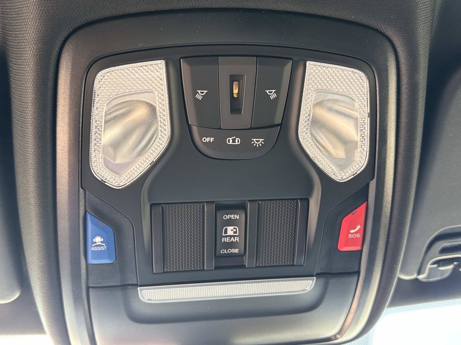 New 2026 RAM 1500 Express AWD/4WD image 27