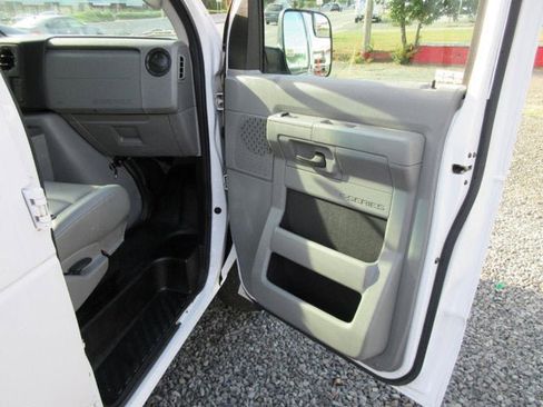 Used 2011 Ford E-350 and Econoline 350 Super Duty w/ PWR Group image 22